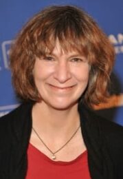 Amanda Plummer