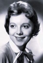 Anna Massey