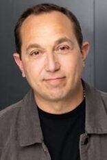 Ian Petrella