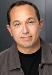 Ian Petrella