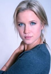 Jessy Schram