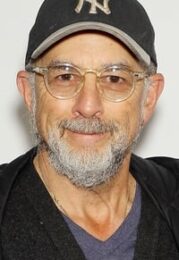 Richard Schiff